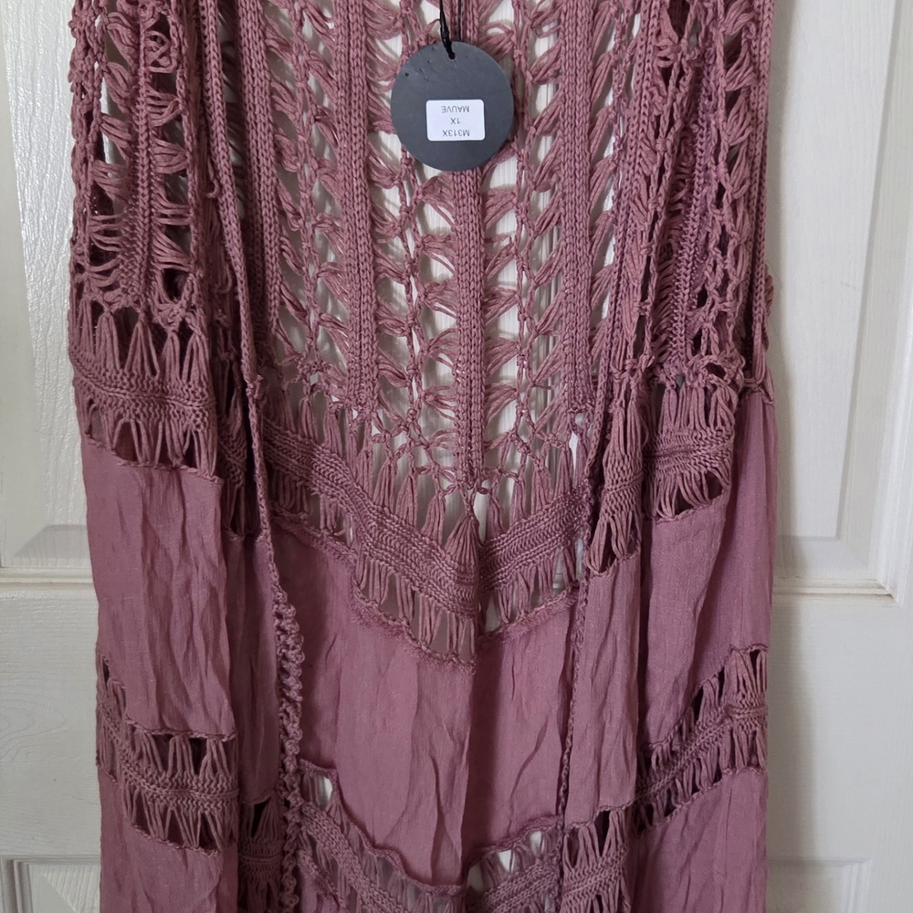NEW! VIVID brand Dusty Rose BOHO Choc macrame Knit Long Vest! Size 1x